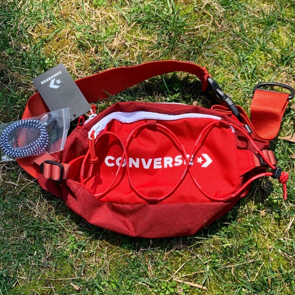 New With Tags Converse White Red Tactical Fanny Pack Bum Bag